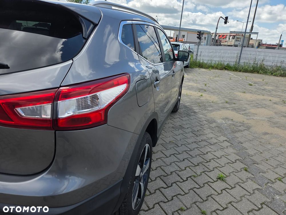 Nissan Qashqai 1.2 DIG-T Tekna Xtronic - 27