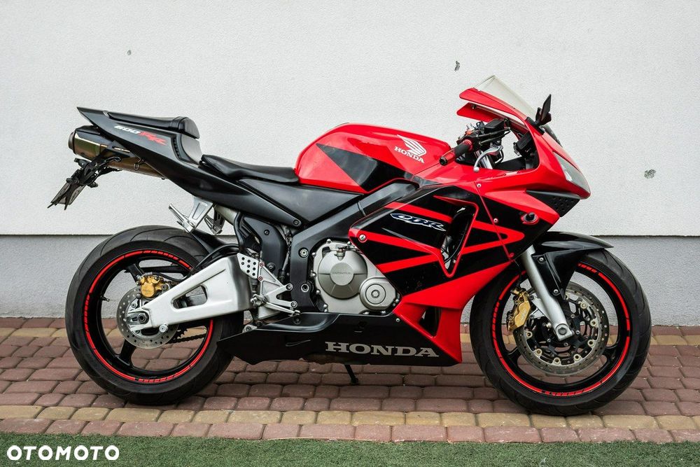 Honda CBR - 3