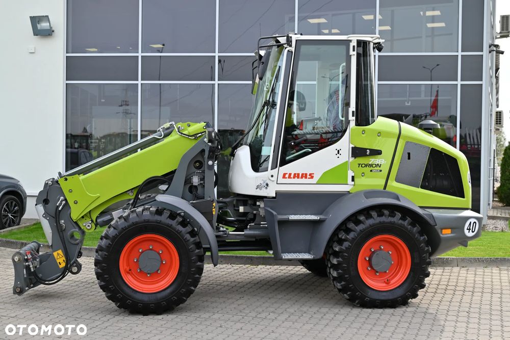 Claas TORION 738 T SINUS Stage V - 5