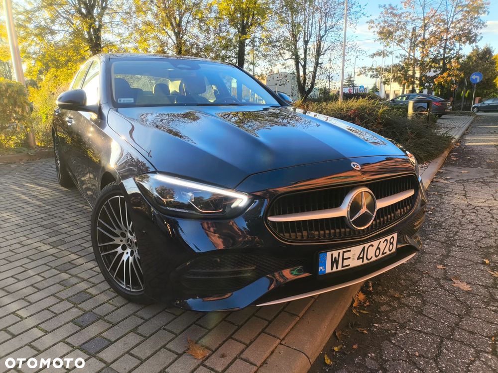 Mercedes-Benz Klasa C 180 mHEV - 13