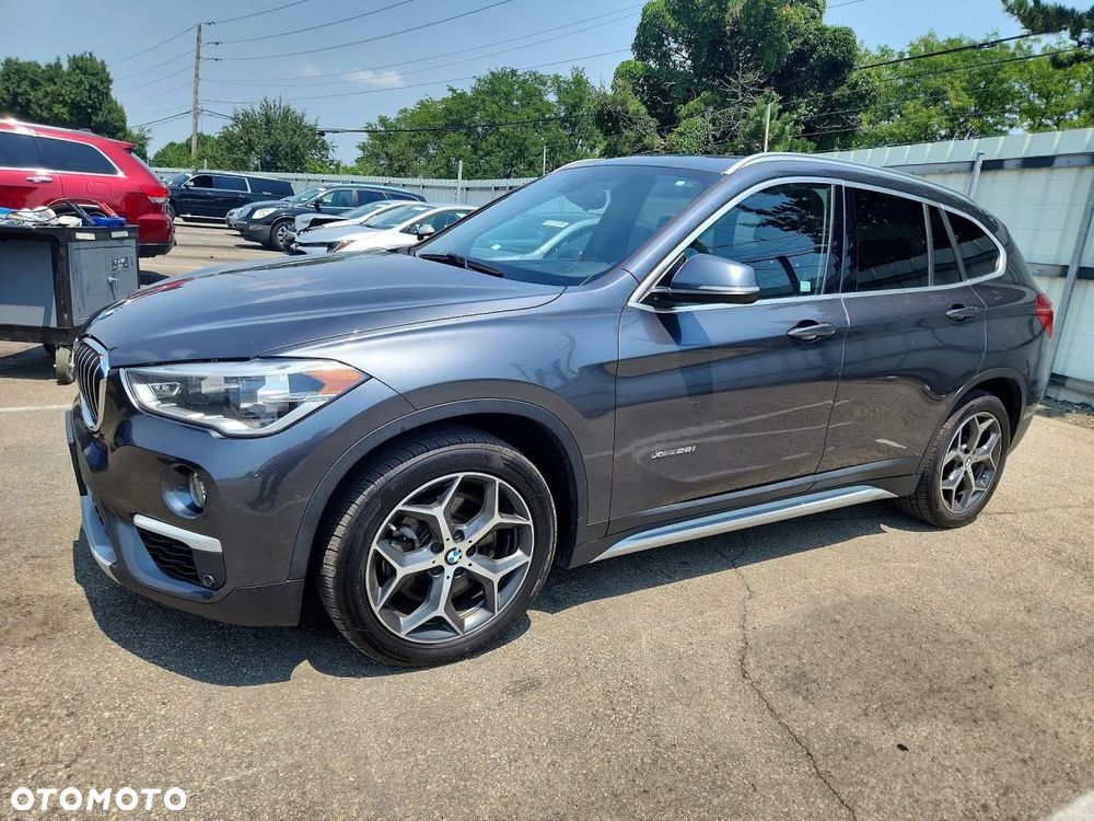 BMW X1 xDrive25i GPF Sport Line - 2