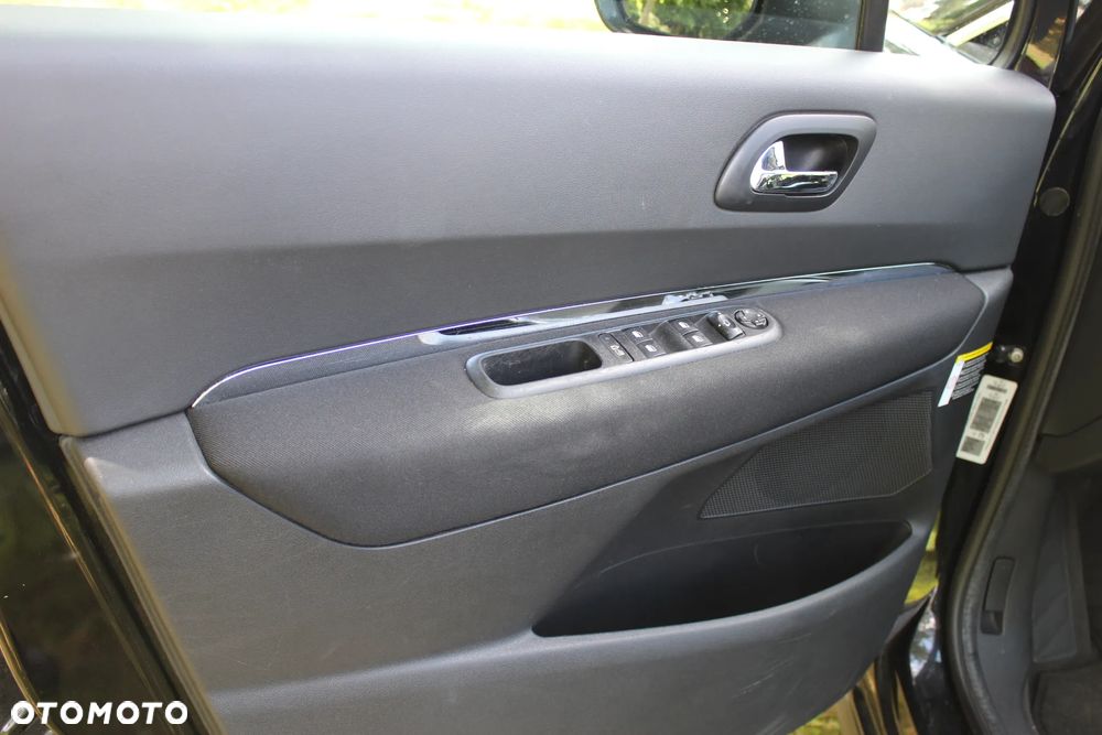 Peugeot 3008 1.6 Premium - 5