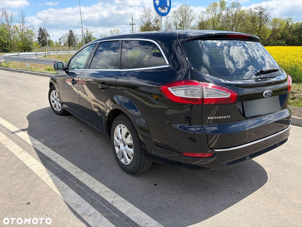 Ford Mondeo 2.0 TDCi Titanium - 4