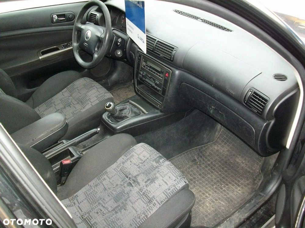 Volkswagen Passat - 6