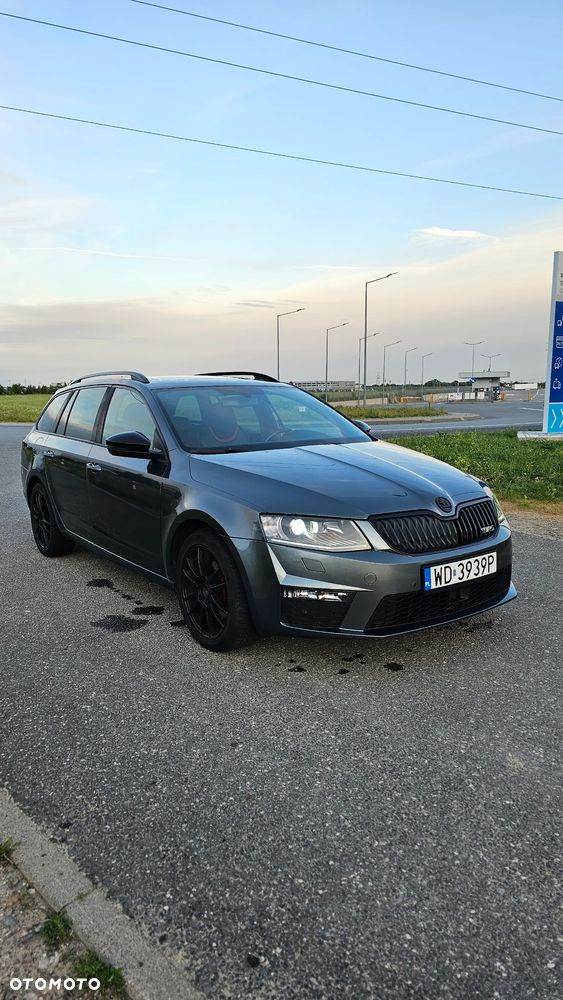 Skoda Octavia 2.0 TDI 4x4 RS Challenge DSG - 2