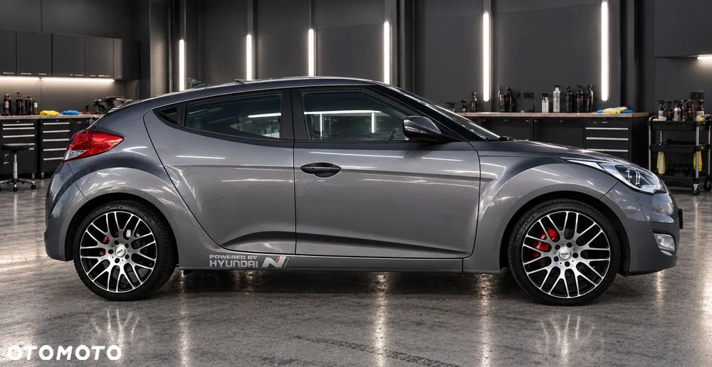 Hyundai Veloster - 6