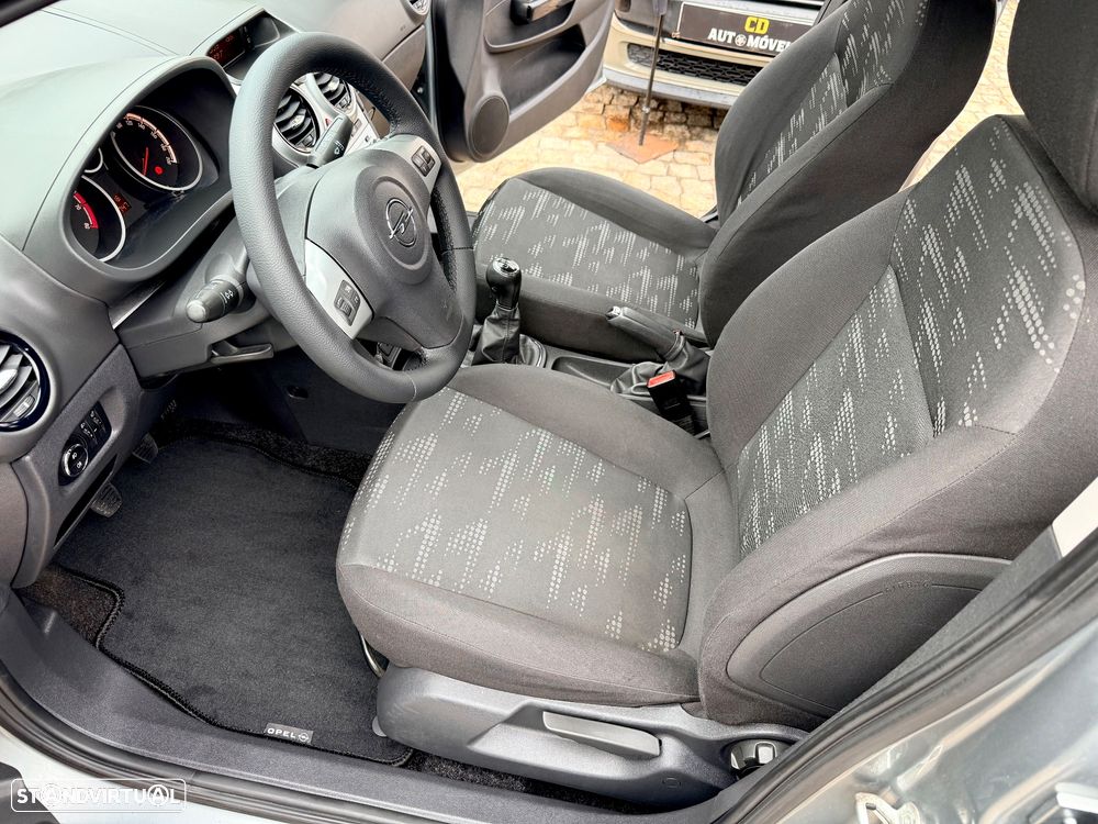 Opel Corsa - 38