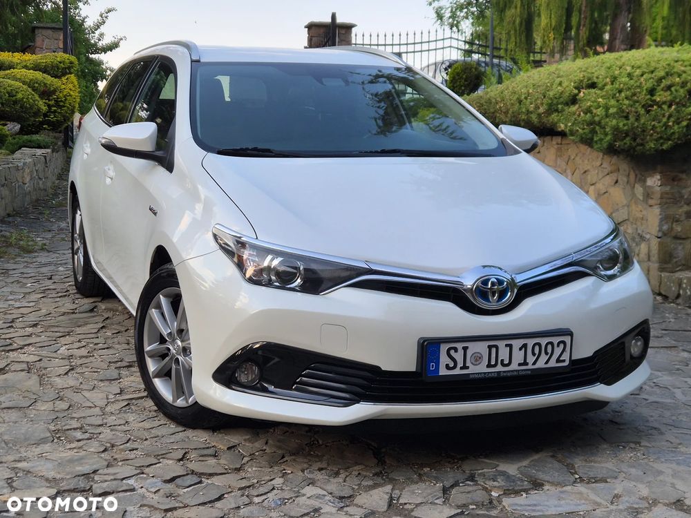 Toyota Auris - 3