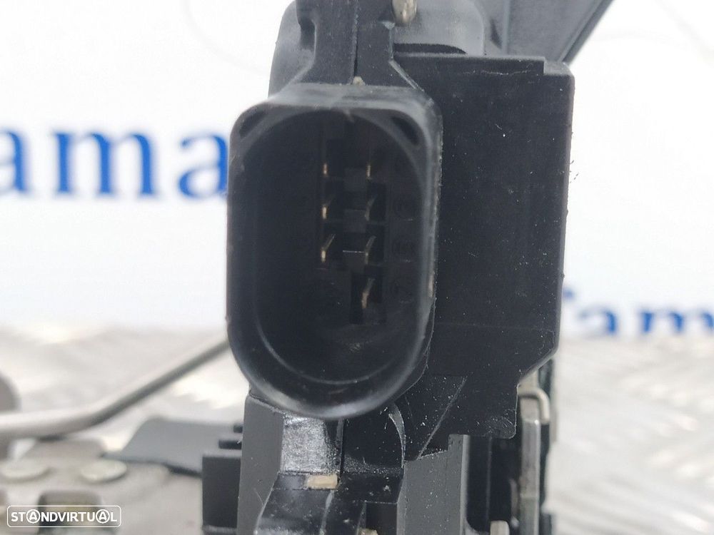 FECHADURA PORTA TRASEIRA DIREITA AUDI A4 AVANT 2007 - 4