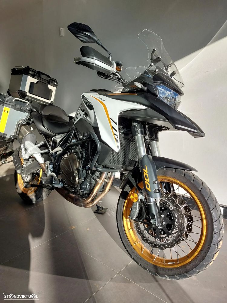 QJ Motor SRT 700X TRAIL - 2