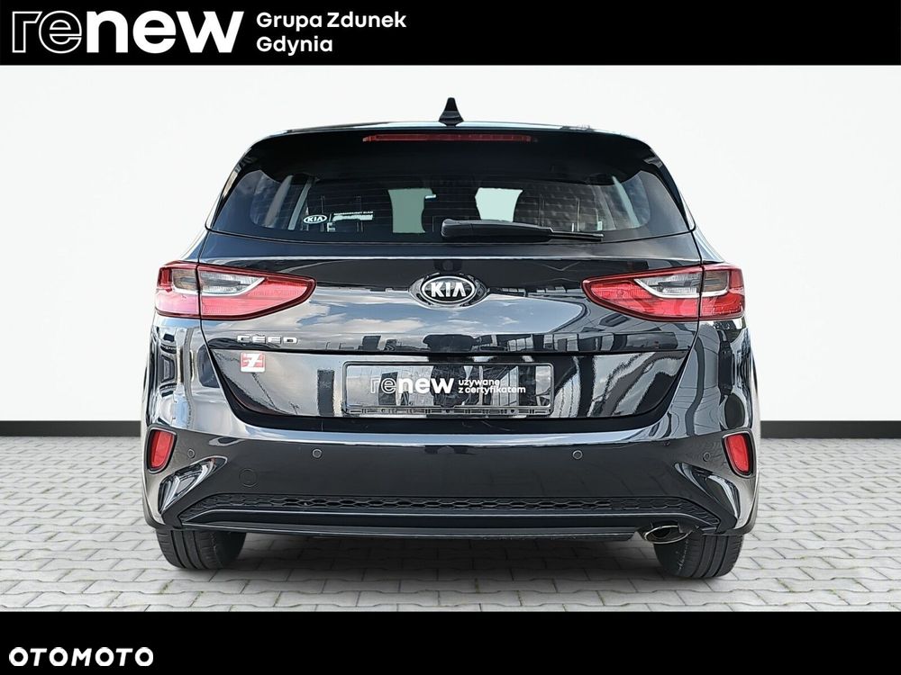 Kia Ceed - 6