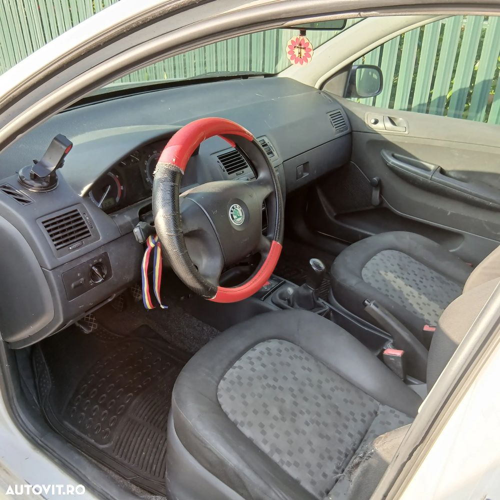 Skoda Fabia 1.2 Ambiente - 3