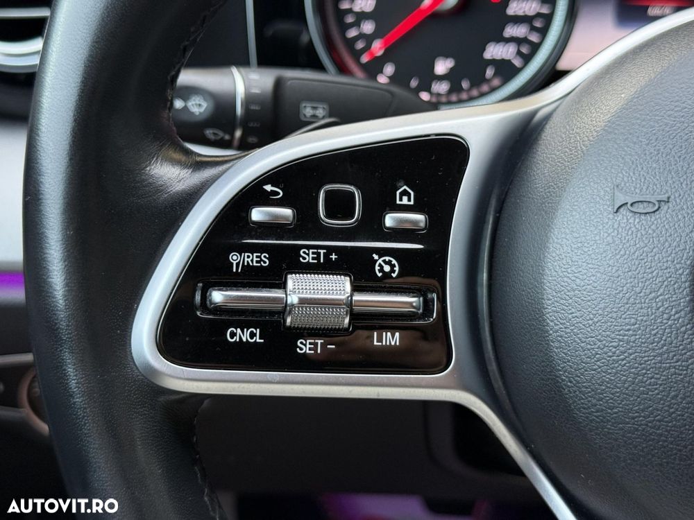 Mercedes-Benz E - 20