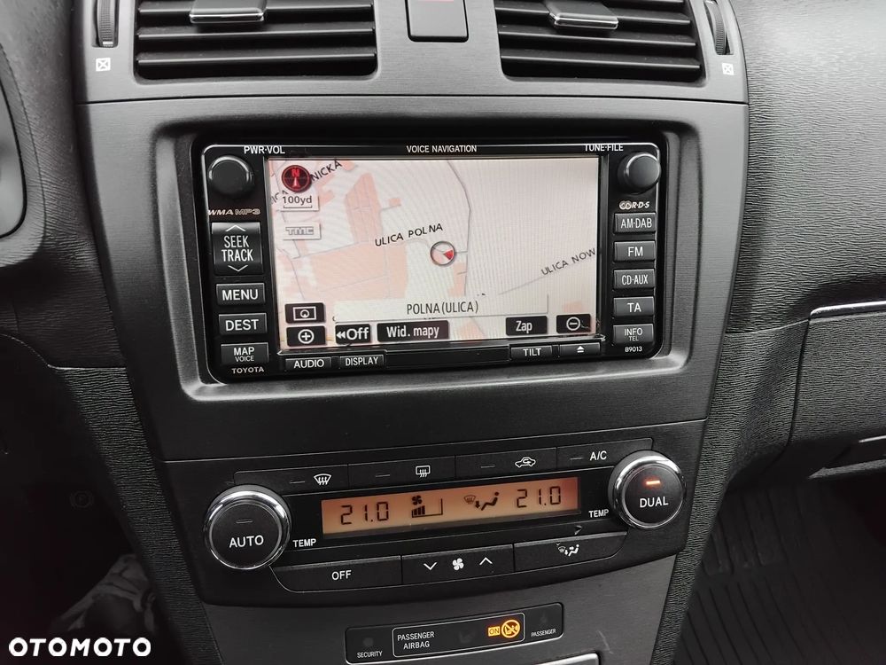 Toyota Avensis 1.8 Sol NAVI - 7