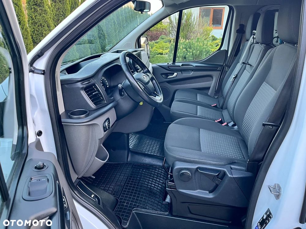 Ford Transit Custom - 25