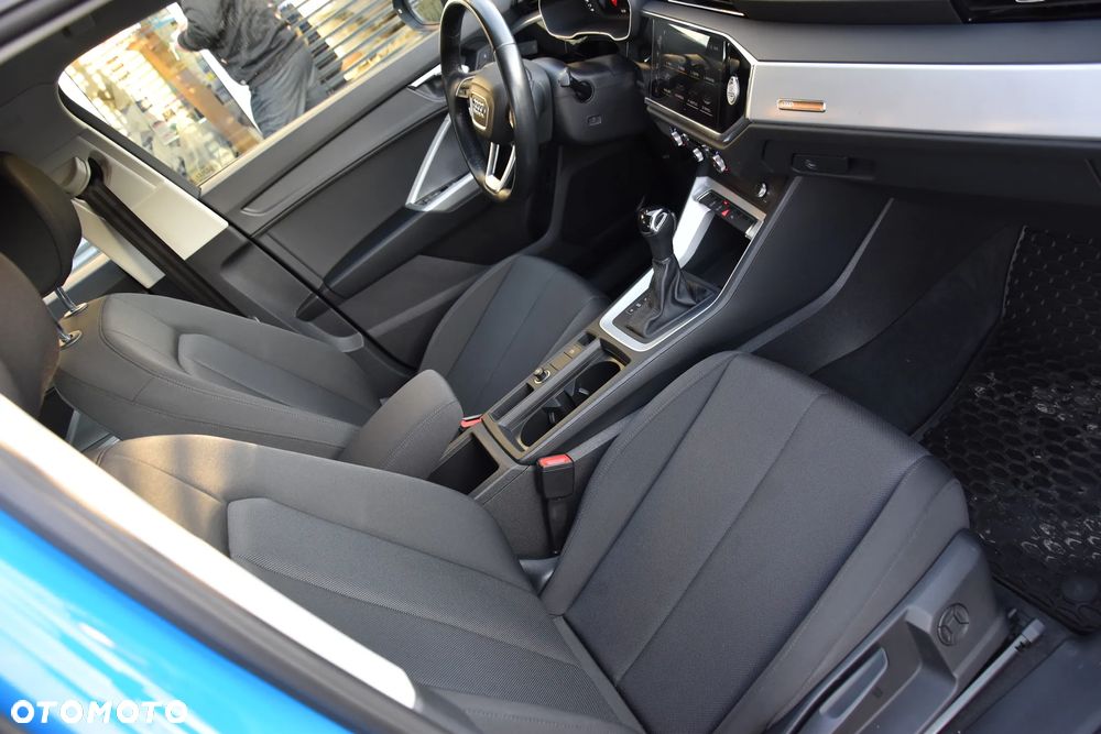 Audi Q3 2.0 TDI S tronic - 23