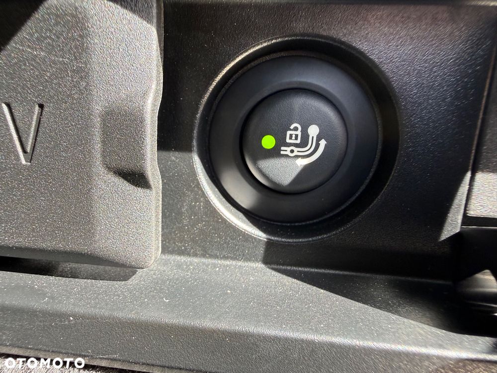 BMW Seria 5 520d xDrive - 22
