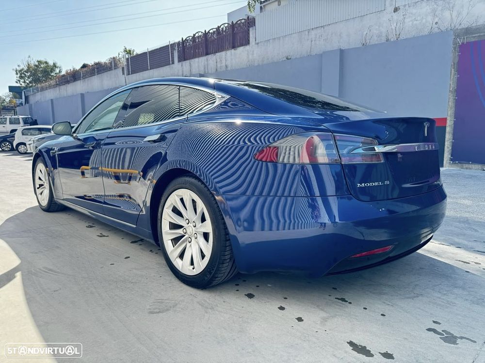 Tesla Model S 75D - 3
