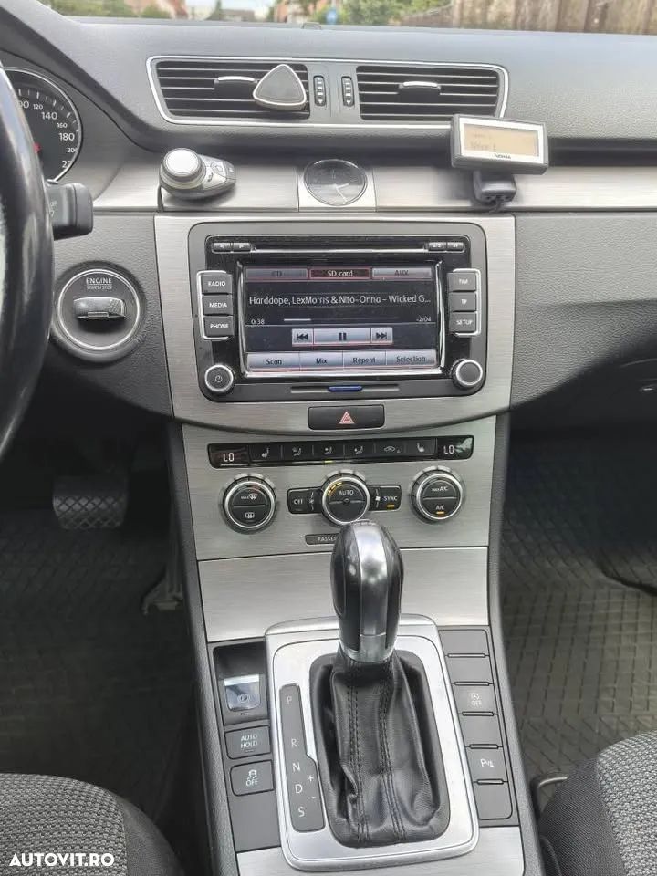 Volkswagen Passat 2.0 TDI BlueMotion Tehnology DSG Comfortline - 13