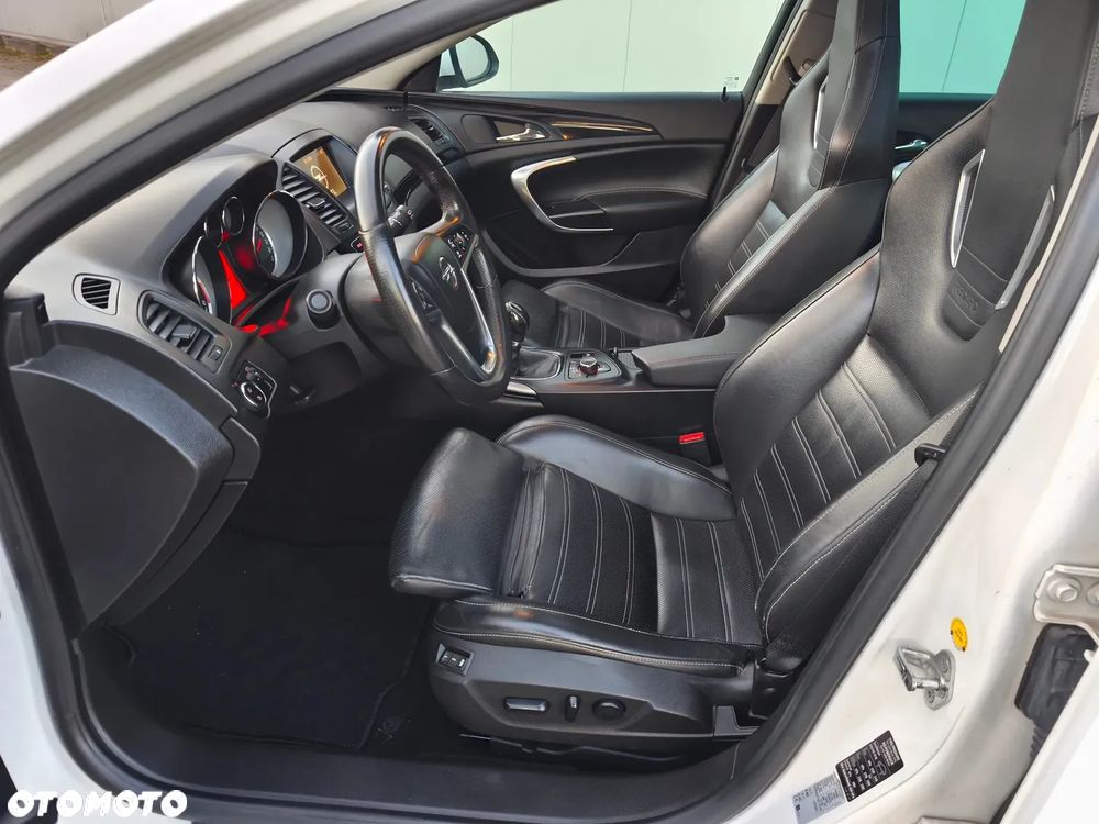 Opel Insignia 2.0 CDTI Cosmo - 40