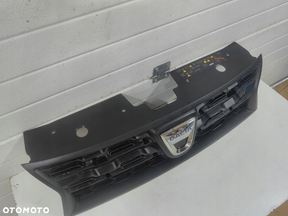 ATRAPA GRIL DACIA DUSTER 1 I LIFT 2013- 623100838R - 4