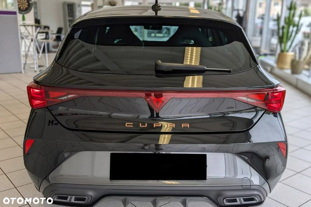 Cupra Leon 1.5 eTSI DSG - 6