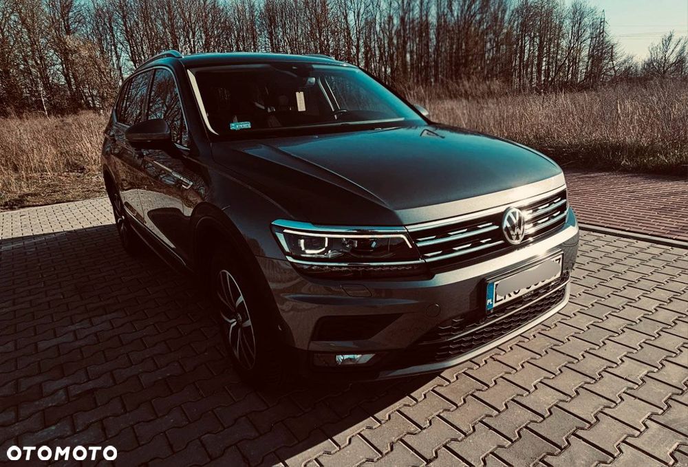 Volkswagen Tiguan Allspace 2.0 TDI SCR Comfortline - 3