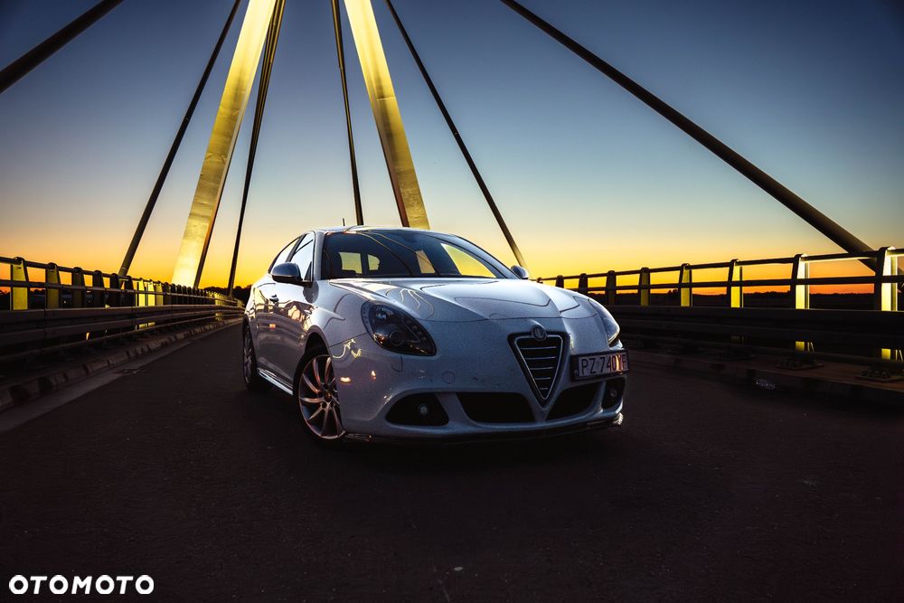 Alfa Romeo Giulietta 1.4 TB Distinctive - 4