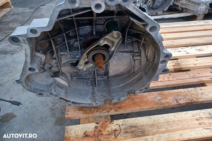 Cutie de viteze manuala 2.0 TDI GYX MX1253 Audi A4 B6 [2000 - 2005] - 4