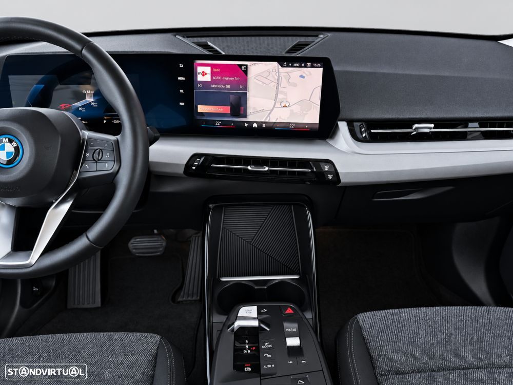 BMW iX2 eDrive20 - 17