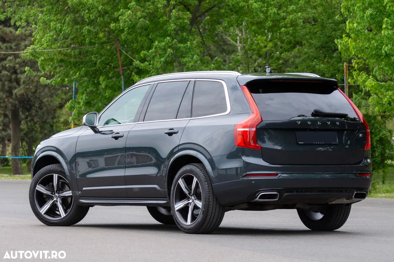 Volvo XC 90 D5 AWD Geartronic RDesign - 9