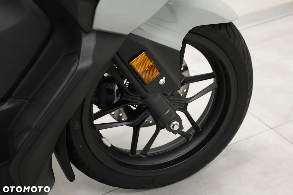 Honda NSS - 21