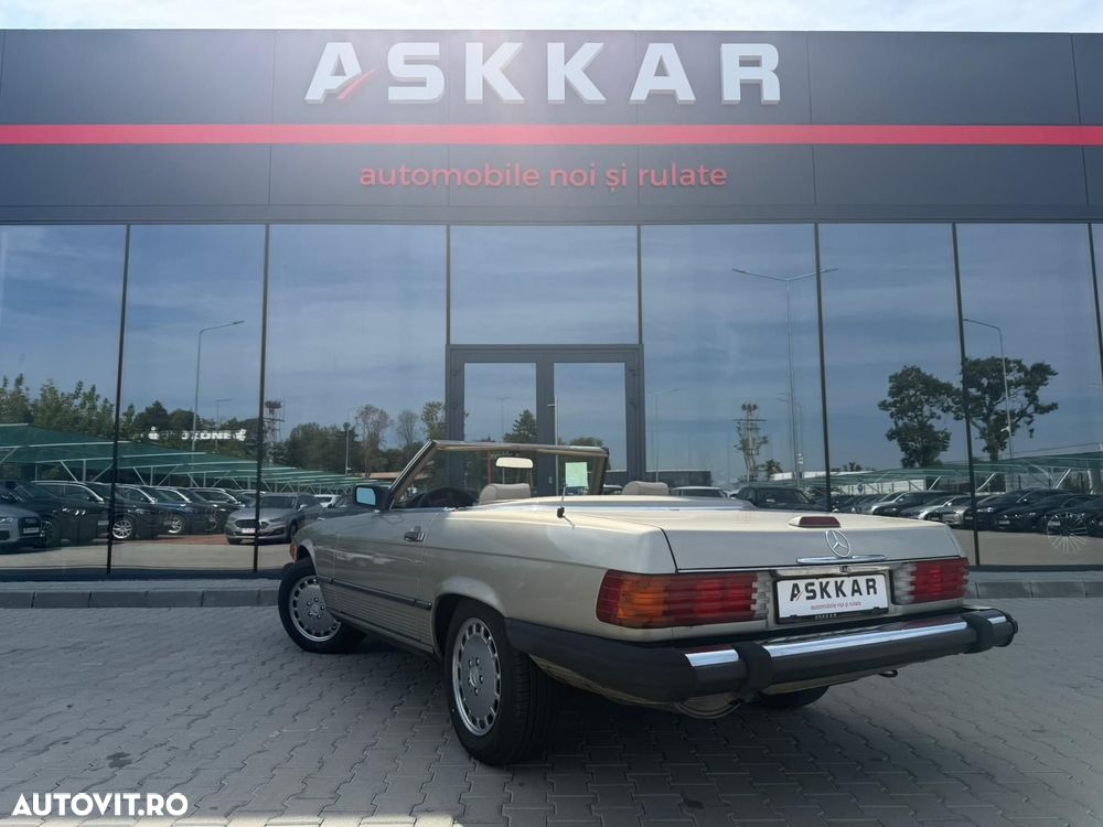 Mercedes-Benz SL - 11