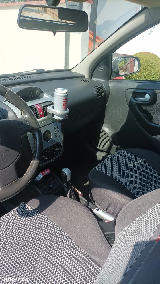 Opel Corsa 1.2 16V Sport - 6