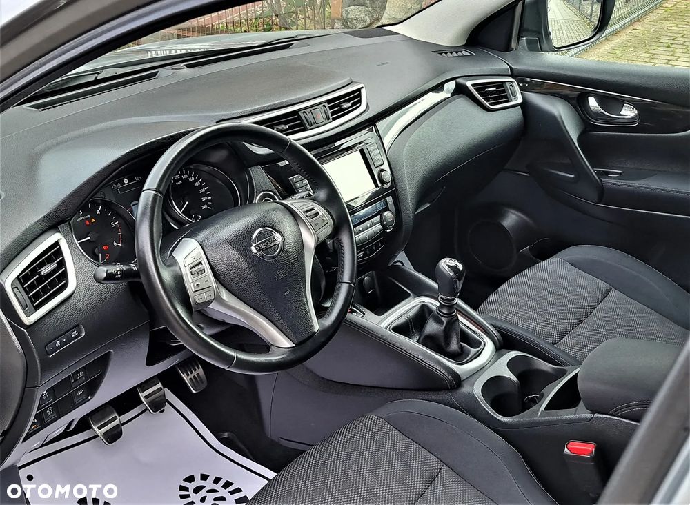 Nissan Qashqai 1.6 dCi Tekna - 17