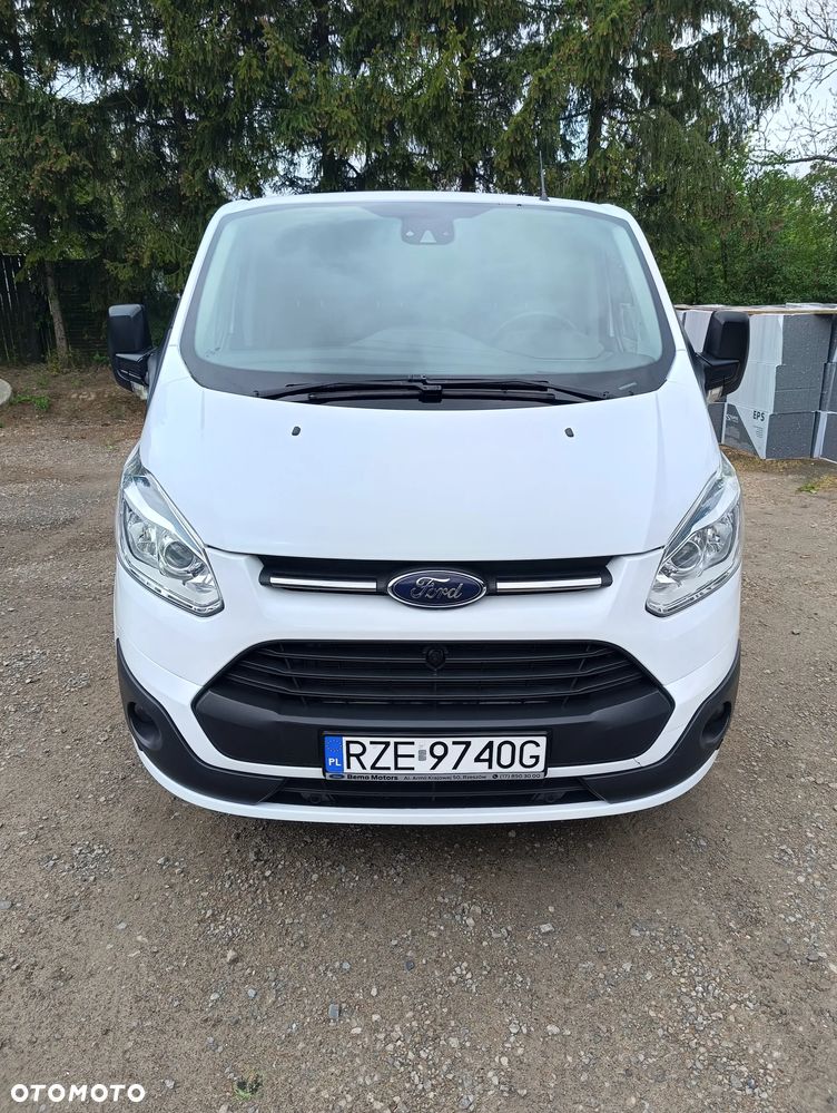 Ford Transit custom - 1