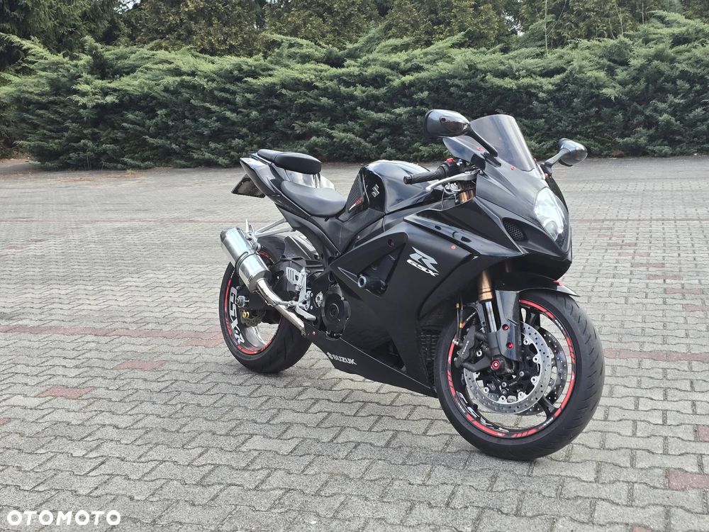 Suzuki GSX-R - 1