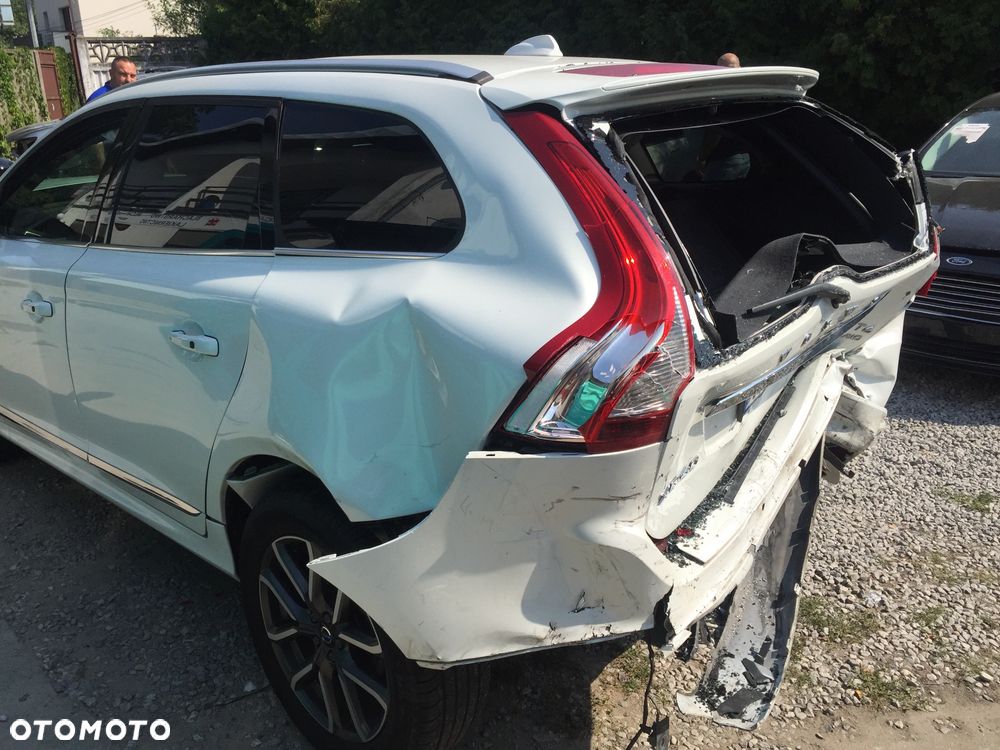 Volvo XC 60 - 1