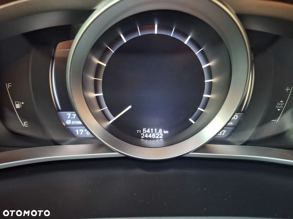 Volvo V40 - 22