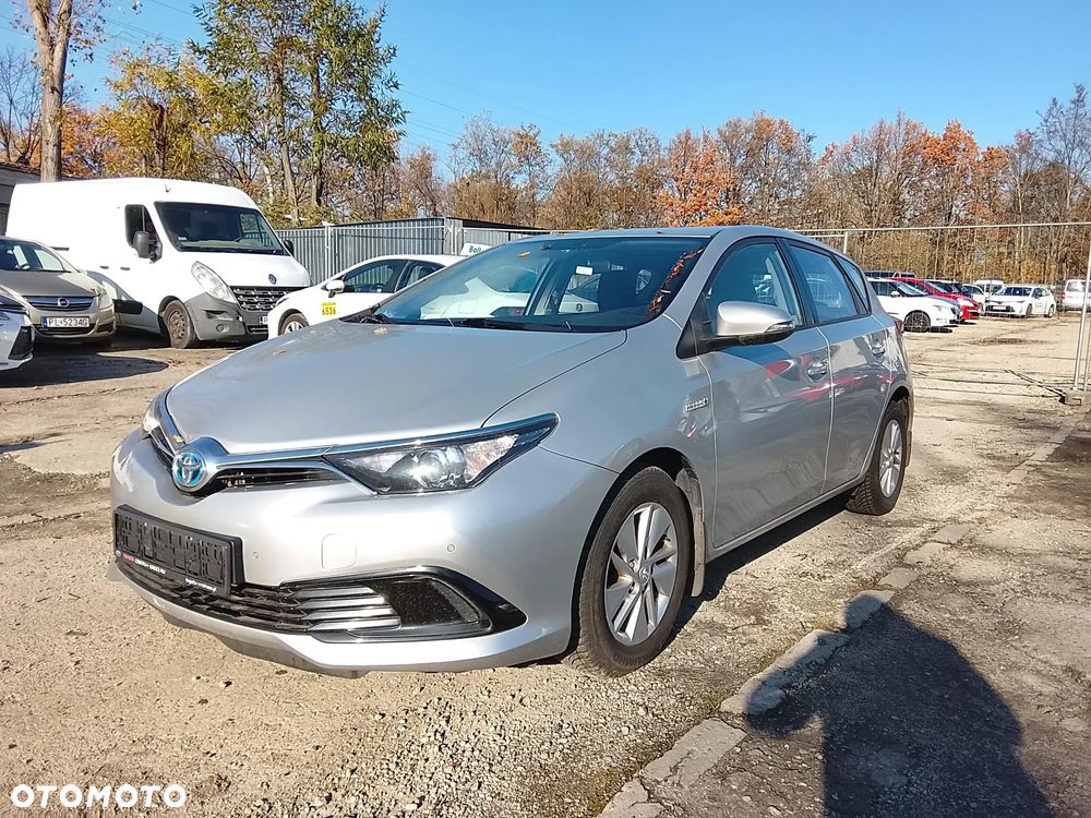 Toyota Auris Hybrid 135 Active - 1