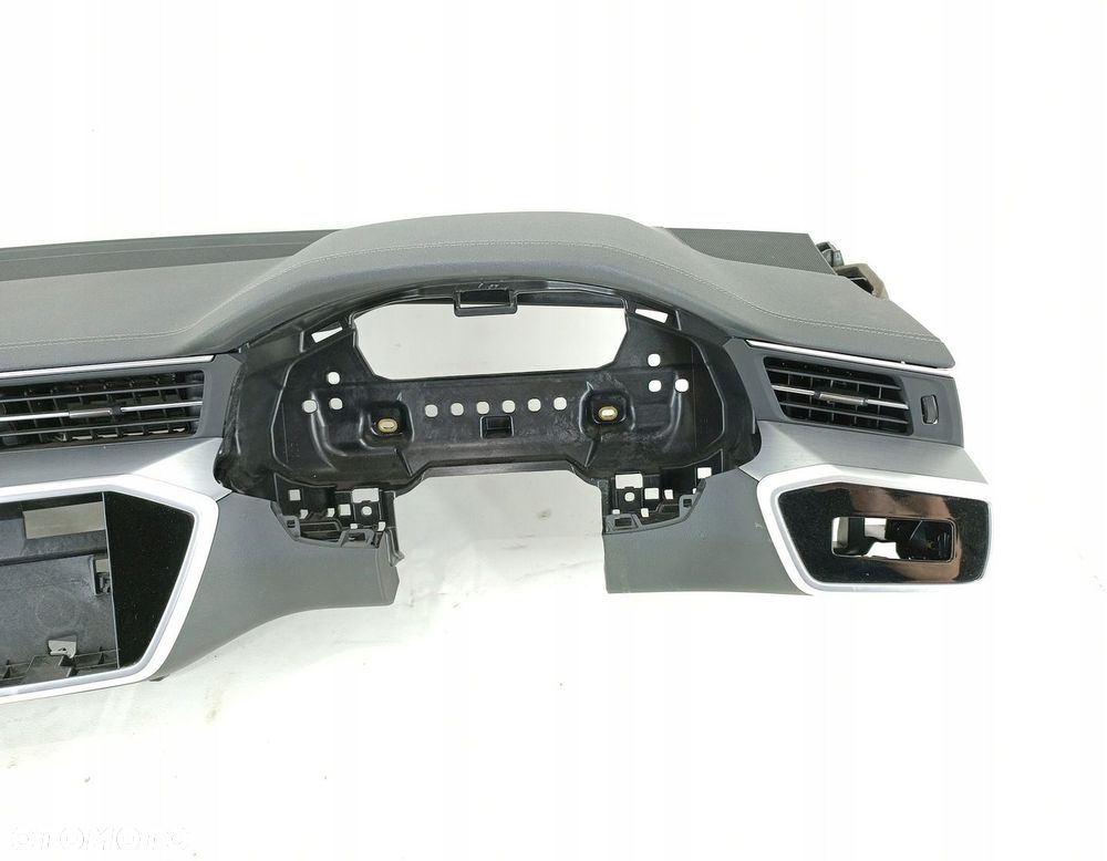 DESKA ROZDZIELCZA AUDI A7 C8 4K 4K2857001B UK - 2