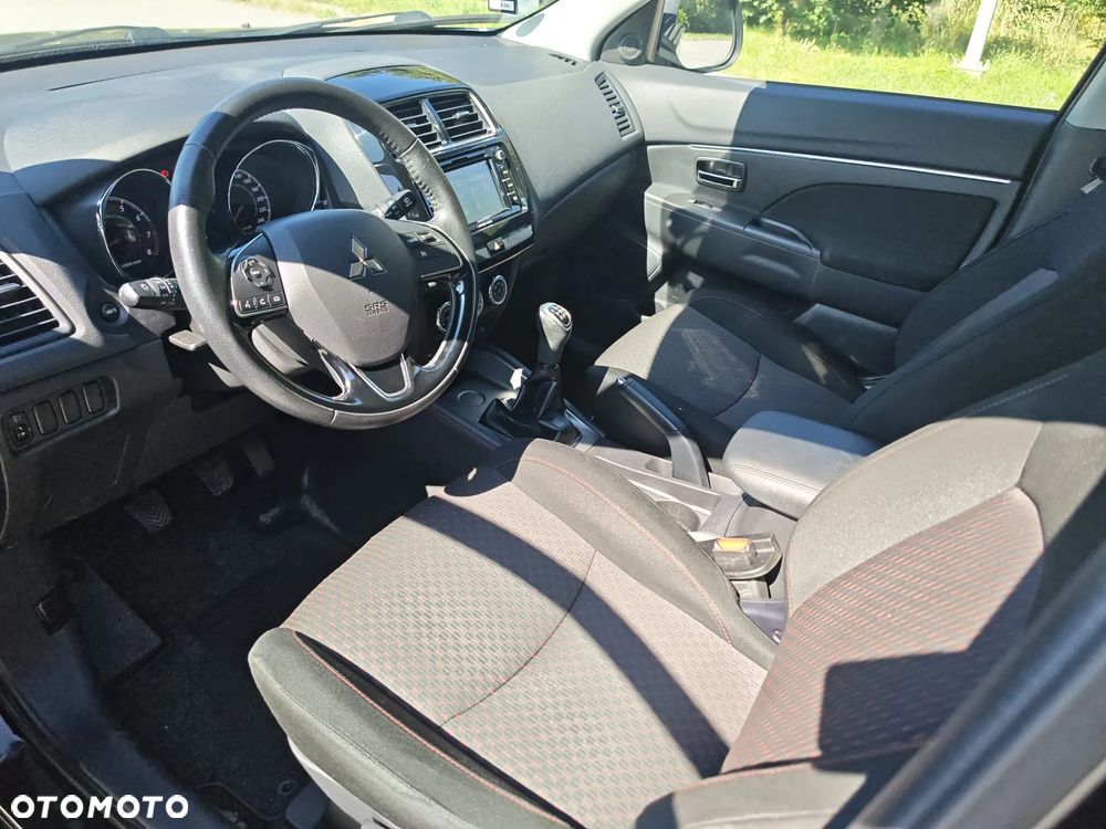 Mitsubishi ASX - 26