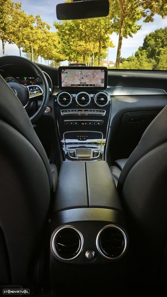 Mercedes-Benz GLC 300 de Coupe 4Matic 9G-TRONIC Exclusive - 33