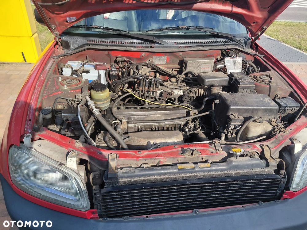 Toyota RAV4 2.0 - 8