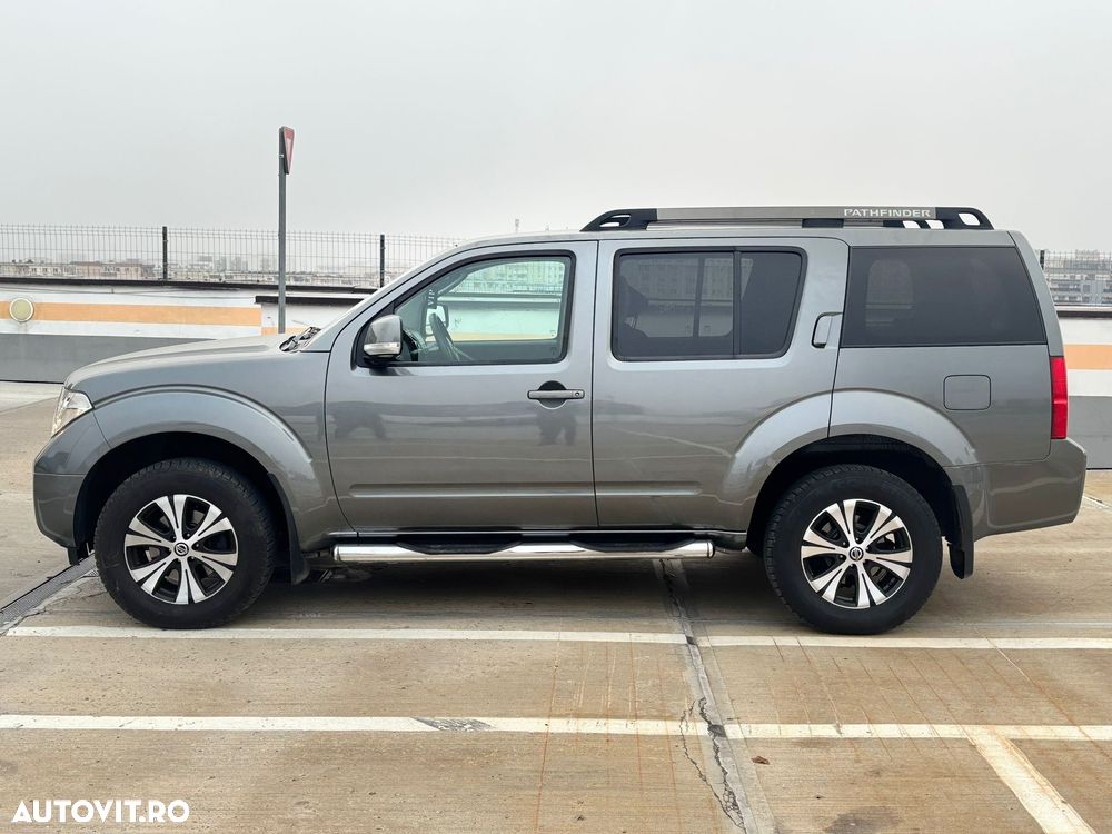 Nissan Pathfinder 2.5 dCi SE Aut. - 12