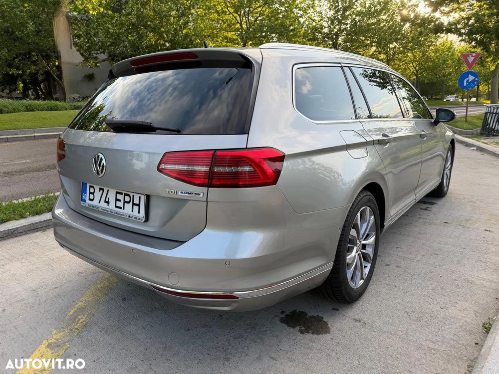 Volkswagen Passat 2.0 TDI DSG Highline - 5