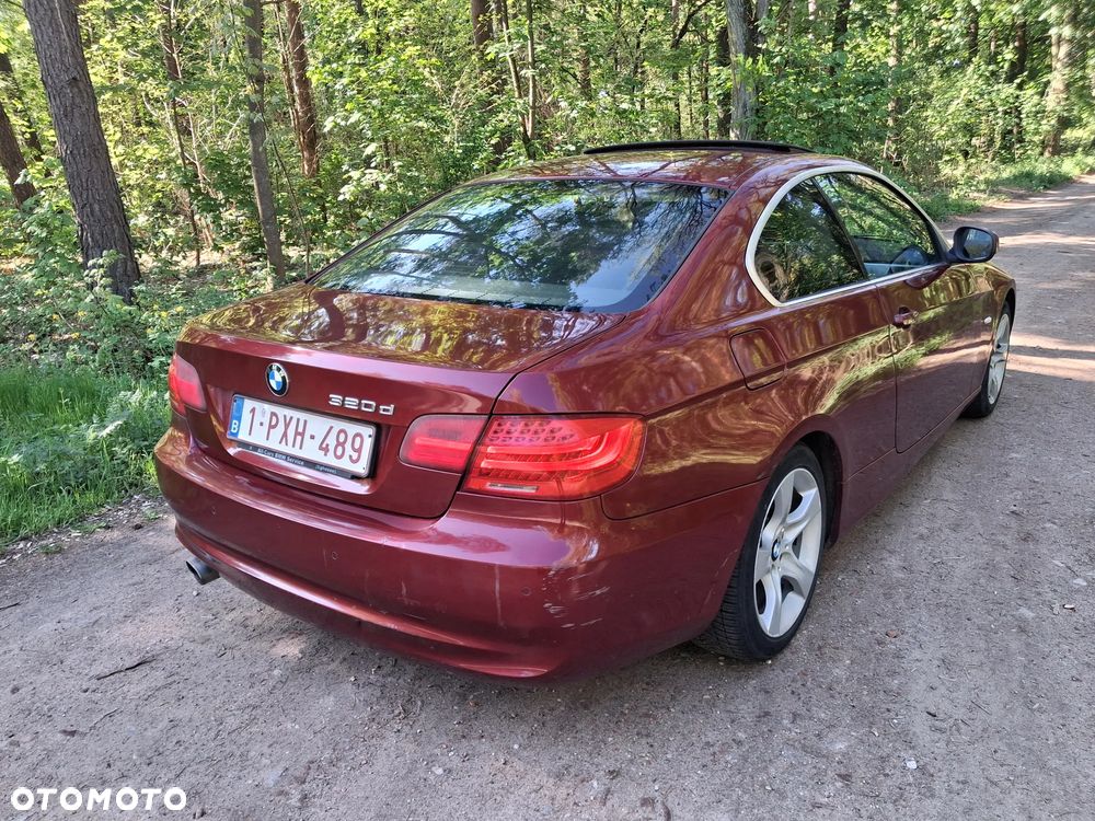 BMW Seria 3 320d DPF Edition Fleet Sport - 3