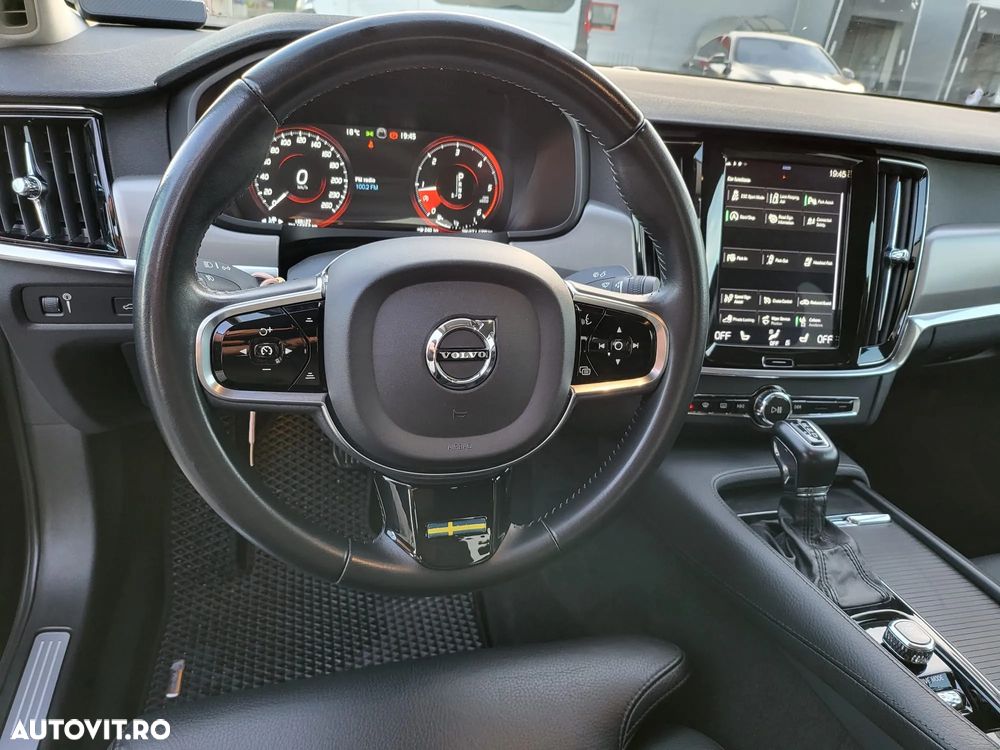 Volvo S90 D4 Geartronic Momentum - 15