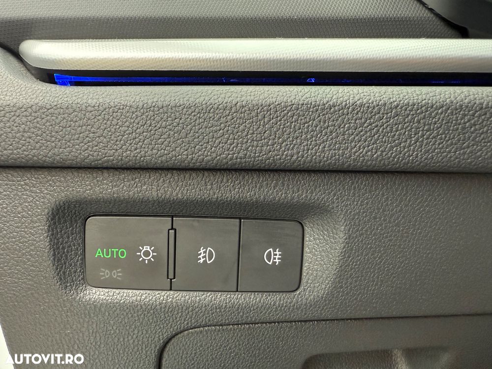 Skoda Octavia 2.0 TDI DSG Ambition - 21