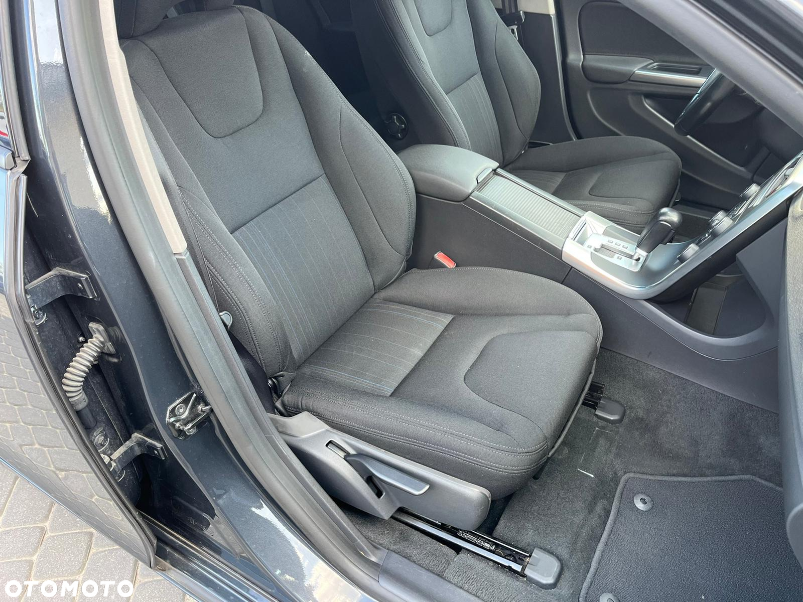 Volvo S60 - 12
